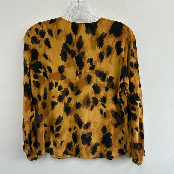 Vintage 90's Leopard Print Doe Print Brown 100% Silk Lightweight Button Front S - Picture 9 of 9